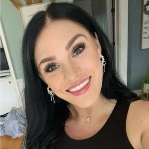 Meet your Posher, Chasity